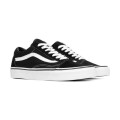 14937954-black-38 1