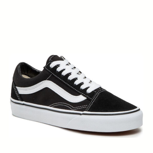 14937954-black-38 5