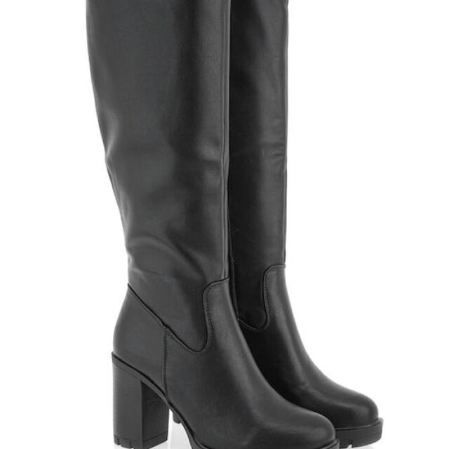 38704519-black-40 4