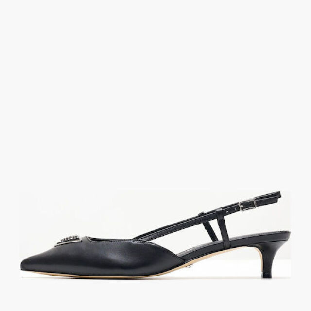 50252962-black-39 4