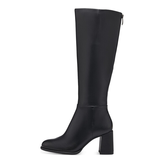45294916-black-40 1